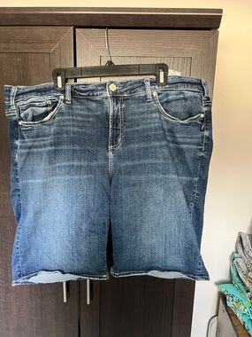 Silver Jeans Blue Denim Bermuda Shorts